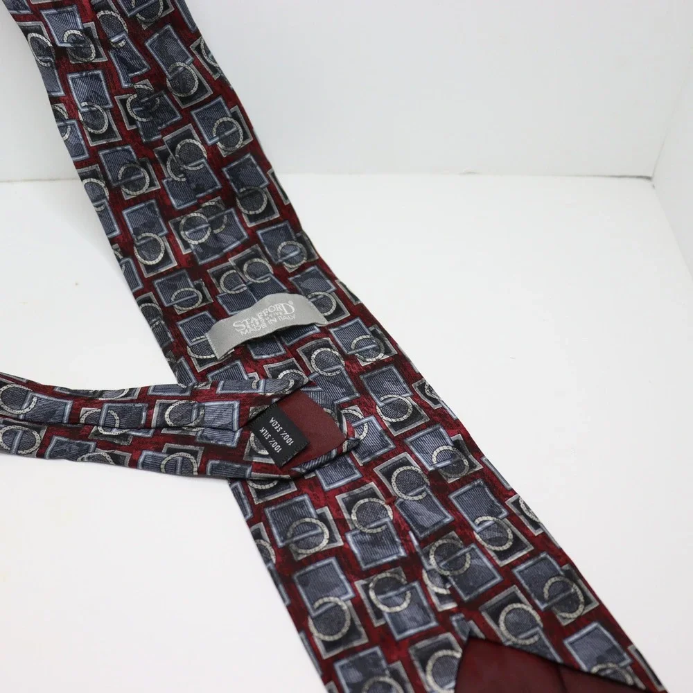 Stafford silk tie
